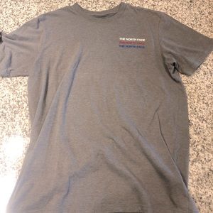 The North Face T-Shirt medium